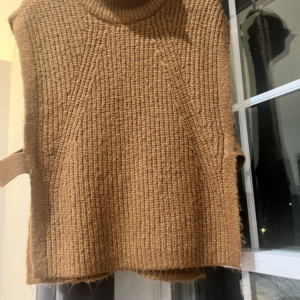 Noisy May Cozy Tan Sweater , Perfect for the spring weather ! size M